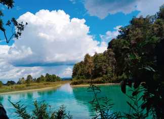 Pesona Danau Framu Ayamaru, di “Ibukota” Tanah Papua