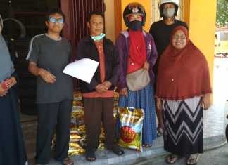 Kerukunan Keluarga Masyarakat Bone Kota Sorong, Rayakan Hari Jadi Bone Dengan Pembagian Beras