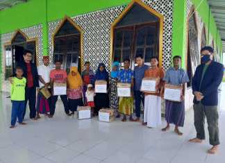 Tebar Kebaikan Semasa Wabah Covid-19, Bunda Shinta Bagikan Sembako Buat Muslim Papua