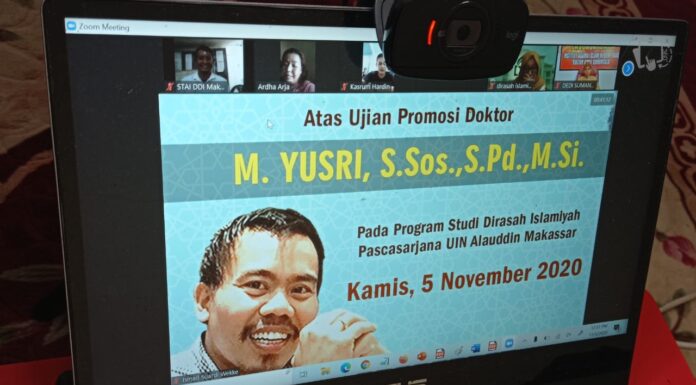 Ketua Senat Akademik UKDM Selesaikan Pendidikan Doktor, Forum Dosen Indonesia Papua Sampaikan Selamat