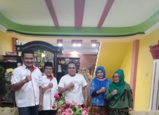 Pengurus DPW KAPTEN Papua Barat Bersama H. Firman Baco