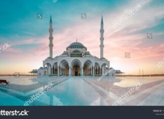 Tetap Perlu Kehati-hatian, Masjid Bisa Menjadi Tempat Penyebaran Virus (www.shutterstock.com)