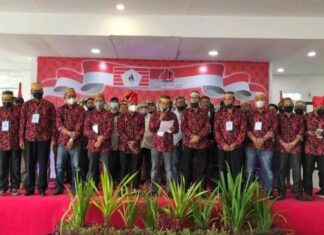 Pembacaan Naskah Deklarasi BPD IPSS Kota Sorong (Dokumentasi: SorongTerkini.id)