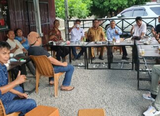 Bahas Persiapan Penyaluran Bantuan ke Manokwari (Dokumentasi: SorongTerkini.id)