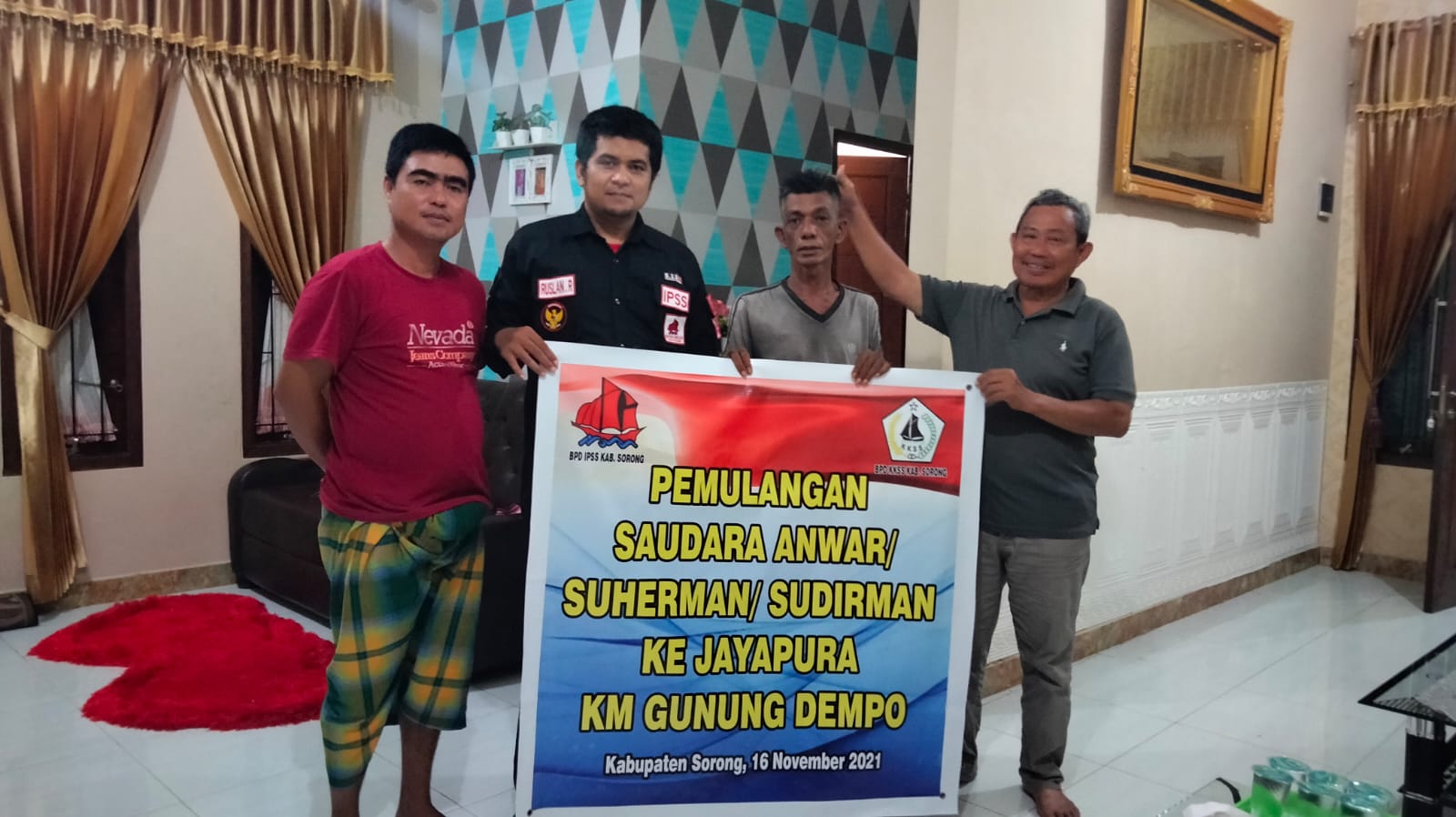 KKSS dan IPSS Kabupaten Sorong Urunan Pulangkan Anwar-Sigeri ke Jayapura