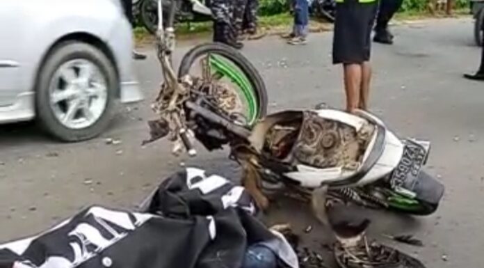 Kecelakaan Maut di Perbatasan SP2, 2 Orang Tewas di Tempat Tabrakan 2 Pengendara Motor Tewas di Tempat (Dokumemtasi: SorongTerkini.id)
